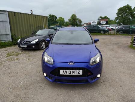 FORD FOCUS 2.0 T EcoBoost ST-3 