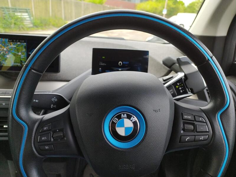 BMW I3