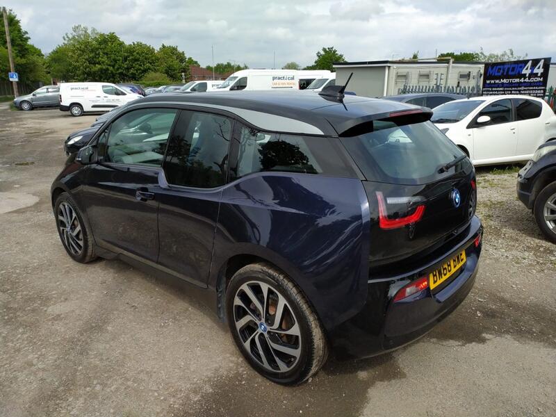 BMW I3