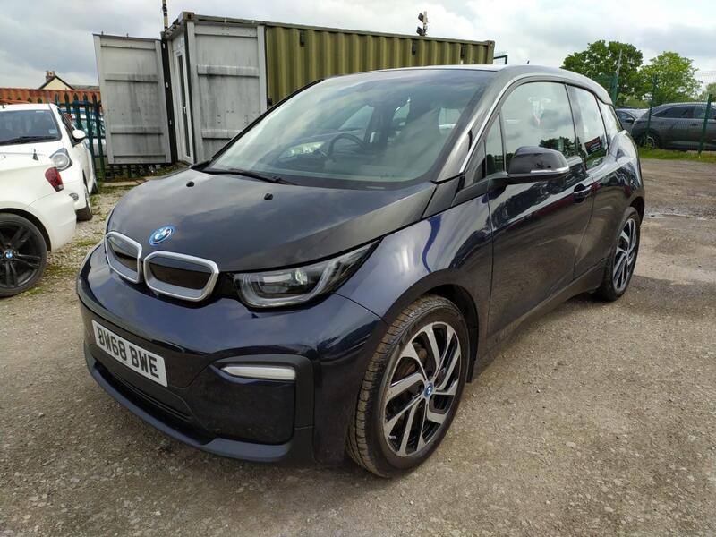 BMW I3