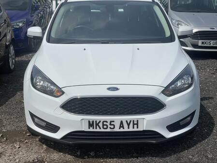 FORD FOCUS 1.0 T EcoBoost Zetec