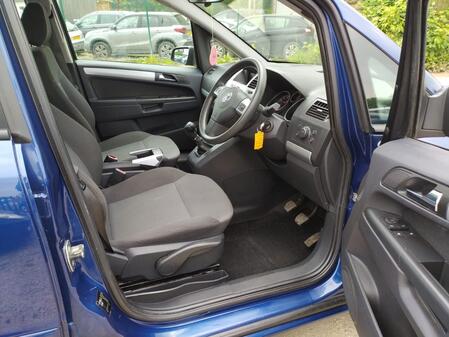 VAUXHALL ZAFIRA 1.6 Exclusiv