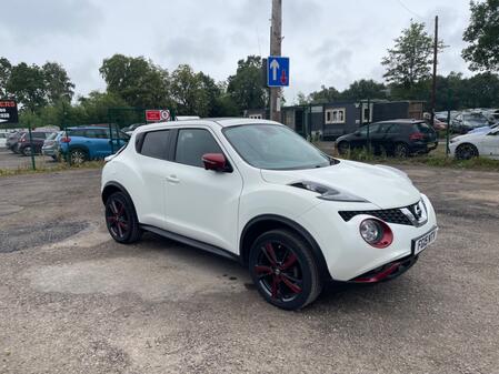 NISSAN JUKE 1.6 Tekna