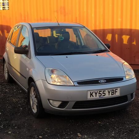 FORD FIESTA 1.4 Ghia