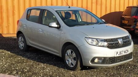 DACIA SANDERO 1.5 Laureate dCi 90